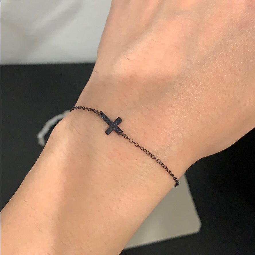 Tiny Cross Bracelet